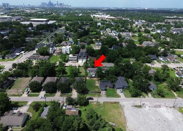 Property at 3526 Mainer St, Houston, TX 77021