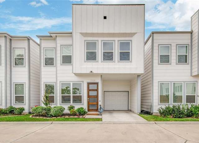 Property at 7709 Rainbow Close Ln, Houston, TX 77055, 3 beds, 2.5 baths