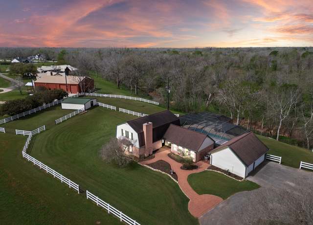 Property at 6902 Shady Ln, Richmond, TX 77406, 3 beds, 2.5 baths
