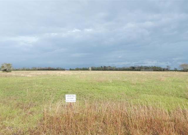 Property at 1793 Apache Trl, Angleton, TX 77515