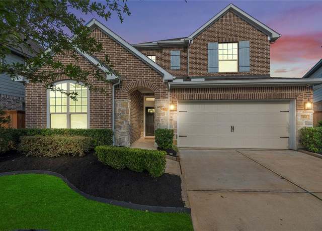 Property at 10919 Crestwood Point Cir, Cypress, TX 77433, 4 beds, 3 baths