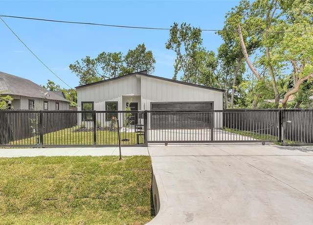 Property at 4021 King St, Houston, TX 77026, 3 beds, 2 baths