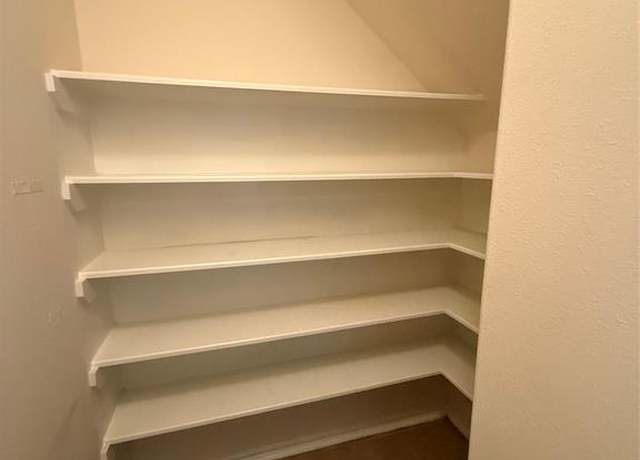 Property at 226 W Stedhill Loop, Conroe, TX 77384, 3 beds, 2.5 baths