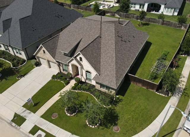 Property at 10323 Granite Ct, Iowa Colony, TX 77583, 4 beds, 3 baths
