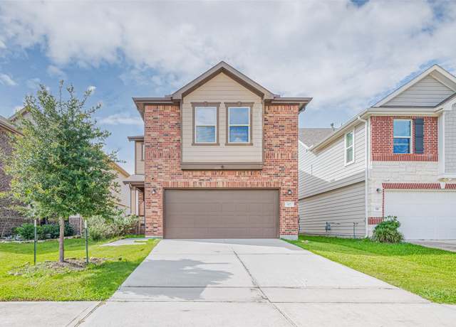 Property at 602 Willow Briar Dr, Houston, TX 77090, 4 beds, 2.5 baths