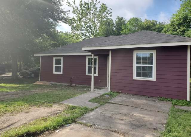 Property at 4910 Southwind St, Houston, TX 77033, 3 beds, 1 bath