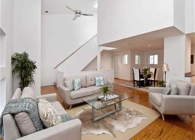 Property at 1508 Cleveland St, Houston, TX 77019, 2 beds, 2 baths
