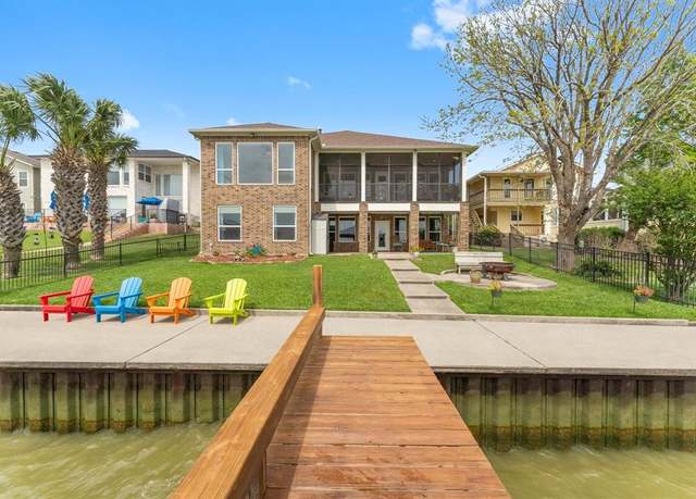 Property at 462 Bridgelanding, Onalaska, TX 77360, 3 beds, 2.5 baths
