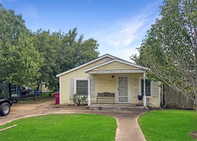 Property at 619 N Avenue C, Freeport, TX 77541, 3 beds, 2 baths