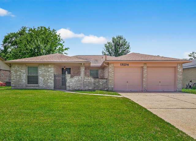 Property at 13234 Sherwood Oaks Dr, Houston, TX 77015, 3 beds, 2 baths