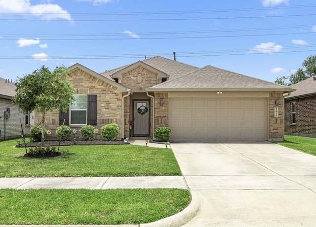 Property at 1618 William Scott St, Baytown, TX 77523, 4 beds, 2 baths