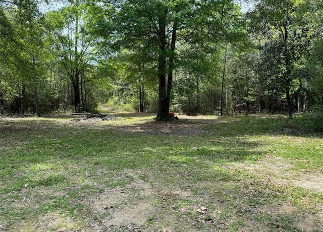 Property at 10586 Holland Rd, Kountze, TX 77625