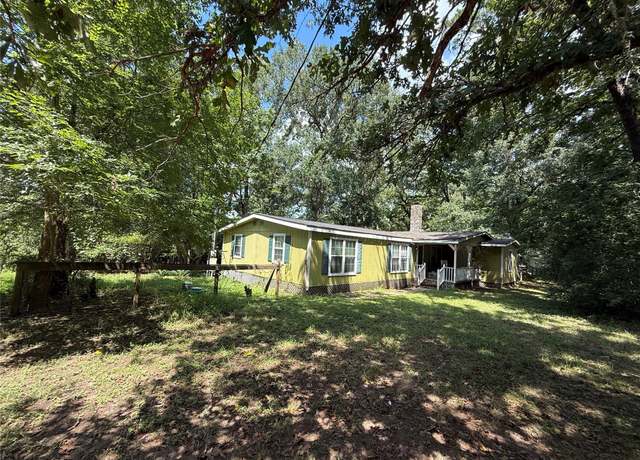Property at 41210 Friartuck Dr, Montgomery, TX 77316, 3 beds, 2 baths