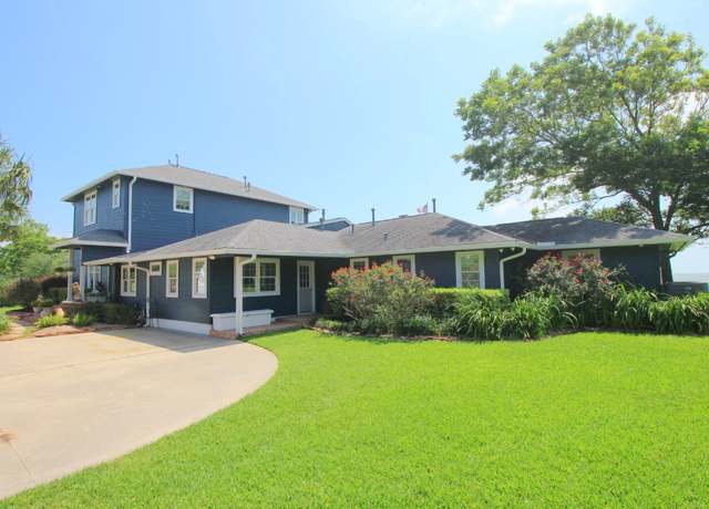 Property at 3814 Todville Rd, Seabrook, TX 77586, 5 beds, 5 baths