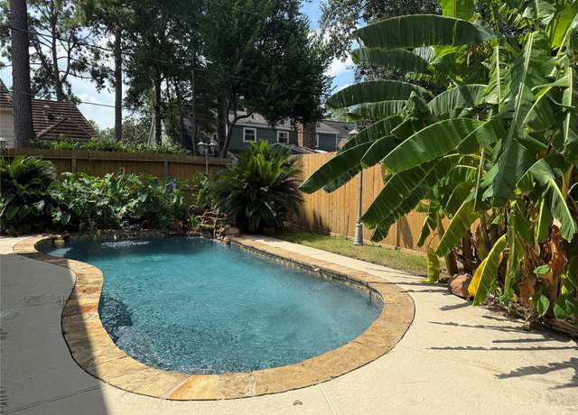 Property at 5503 Pebble Springs Dr, Houston, TX 77066, 4 beds, 3.5 baths
