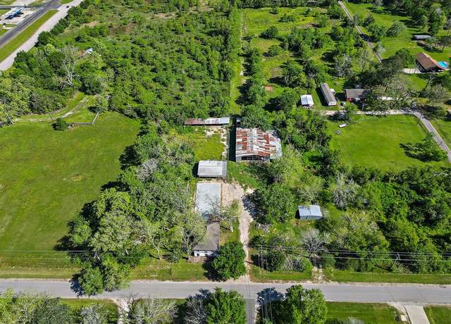 Property at 406 Main St, Stowell, TX 77661