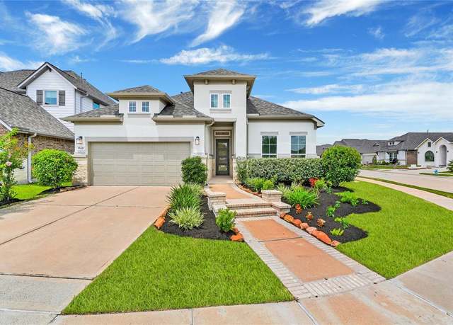 Property at 15431 Hill Country Oaks Ln, Cypress, TX 77433, 3 beds, 2.5 baths