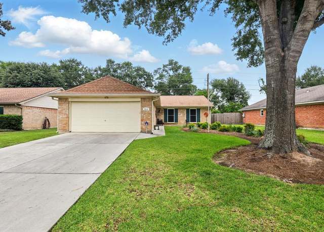 Property at 9314 Magnolia Ridge Dr, Houston, TX 77070, 3 beds, 2 baths