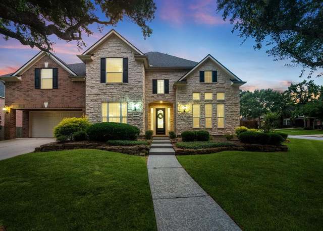 Property at 2119 Birchmoor Ct, Kingwood, TX 77345, 5 beds, 4 baths