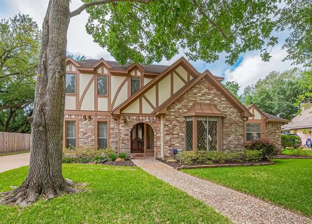 Property at 18015 Mountfield Dr, Houston, TX 77084, 4 beds, 2.5 baths