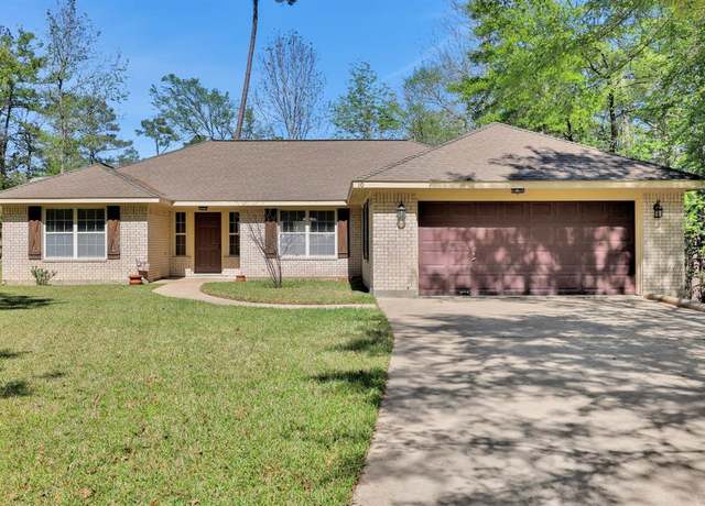 Property at 10 Twinstone Ct, Coldspring, TX 77331, 3 beds, 2 baths