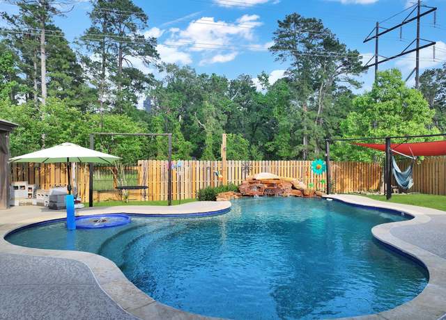 Property at 14046 Wolftrap Ln, Conroe, TX 77384, 4 beds, 3 baths