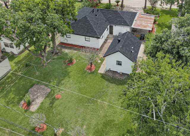 Property at 13915 Nitida St, Houston, TX 77045, 4 beds, 2 baths