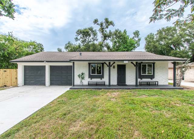 Property at 4010 Ebbtide Dr, Houston, TX 77045, 3 beds, 2 baths