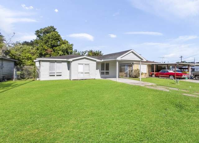 Property at 208 Preston St, La Marque, TX 77568, 3 beds, 1 bath