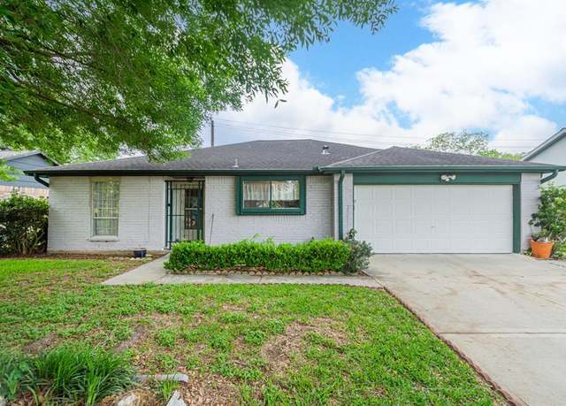 Property at 15818 Galling Dr, Houston, TX 77489, 3 beds, 2 baths