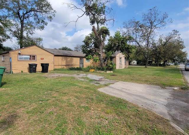 Property at 3401 Robertson St, Houston, TX 77009, 3 beds, 2 baths