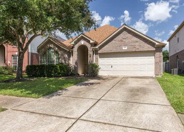 Property at 3411 Farrel Hill St, Fresno, TX 77545, 3 beds, 2 baths