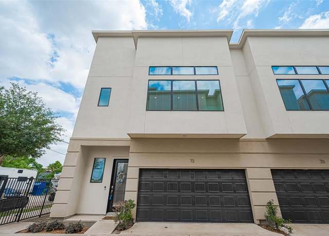 Property at 72 N Hutcheson St, Houston, TX 77003, 2 beds, 2.5 baths