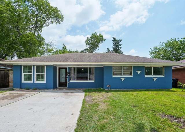 Property at 517 Marleen St, Houston, TX 77034, 3 beds, 2 baths