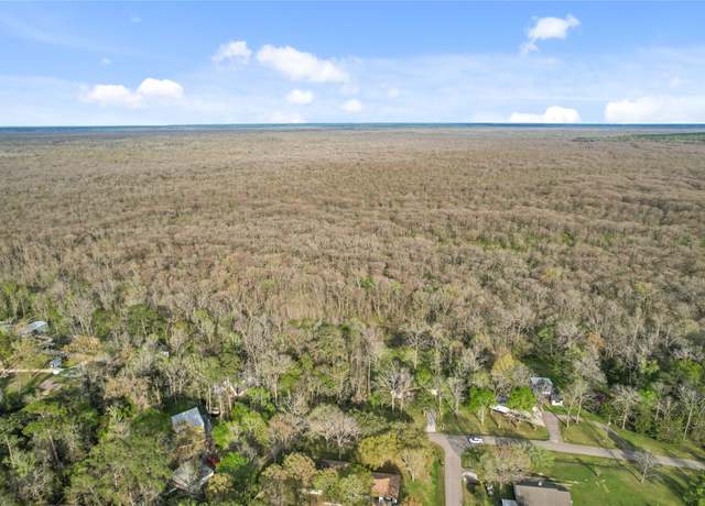 Property at 36 County Road 427 N, Dayton, TX 77535