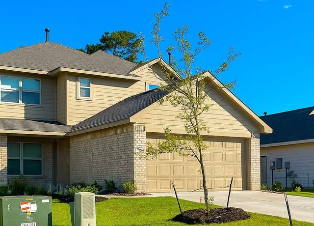 Property at 1437 Las Cuevas Dr, Conroe, TX 77301, 4 beds, 2.5 baths