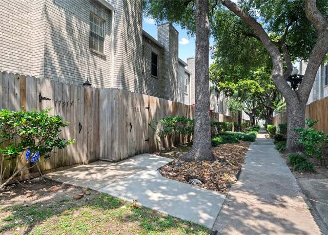 Property at 17517 Red Oak Dr #7517, Houston, TX 77090, 2 beds, 2.5 baths