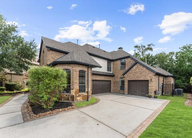 Property at 7 Mohawk Path Pl, The Woodlands, TX 77389, 5 beds, 4.5 baths