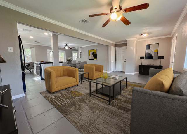 Property at 11106 Sagevalley Dr N, Houston, TX 77089, 4 beds, 2 baths