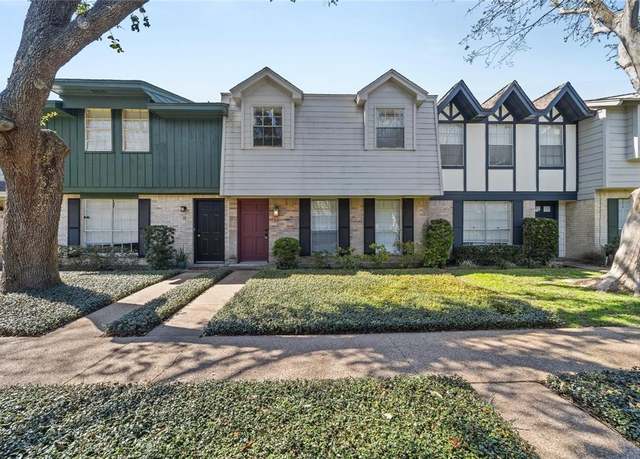Property at 10018 Knoboak Dr #20, Houston, TX 77080, 3 beds, 2.5 baths