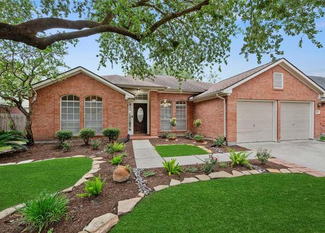 Property at 13311 White Oak Landing Blvd, Houston, TX 77065, 4 beds, 2 baths