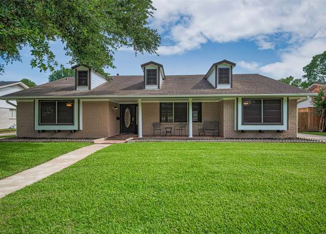 Property at 5519 Valkeith Dr, Houston, TX 77096, 3 beds, 2 baths