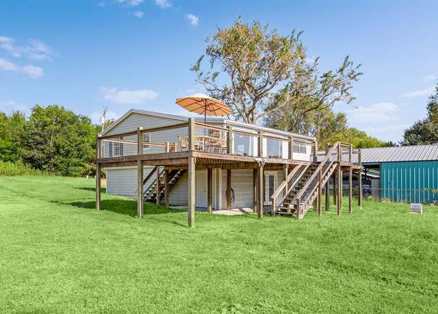 Property at 214 Adams Arc, Livingston, TX 77351, 3 beds, 2 baths