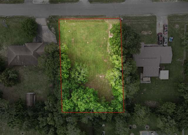 Property at 2720 Royal Ave, Groves, TX 77619