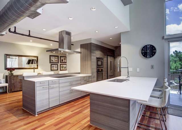 Property at 6007 Memorial Dr #201, Houston, TX 77007, 3 beds, 3.5 baths
