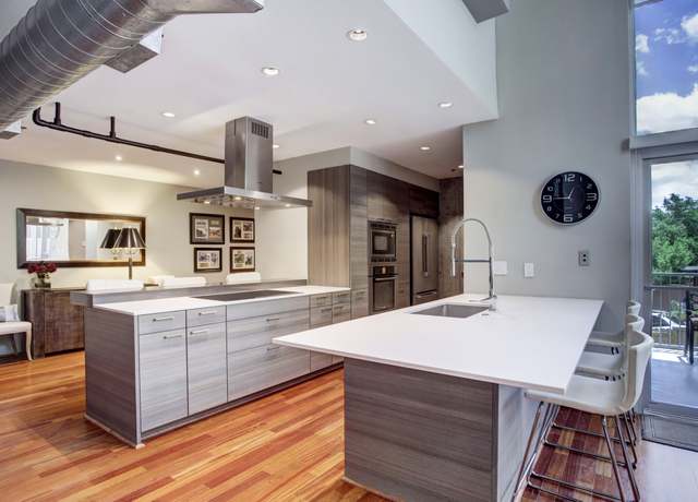 Property at 6007 Memorial Dr #201, Houston, TX 77007, 3 beds, 3.5 baths