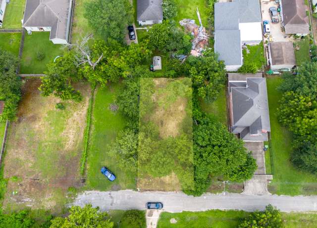 Property at 3408 Kirk St, Houston, TX 77026