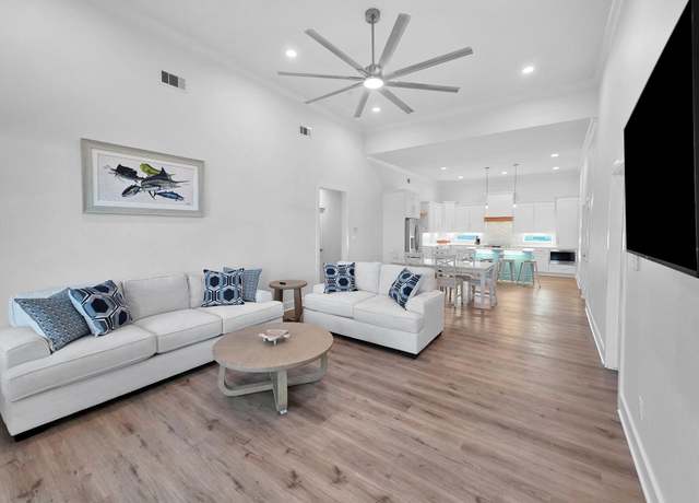 Property at 1221 Gulf Rd, Crystal Beach, TX 77650, 4 beds, 2 baths