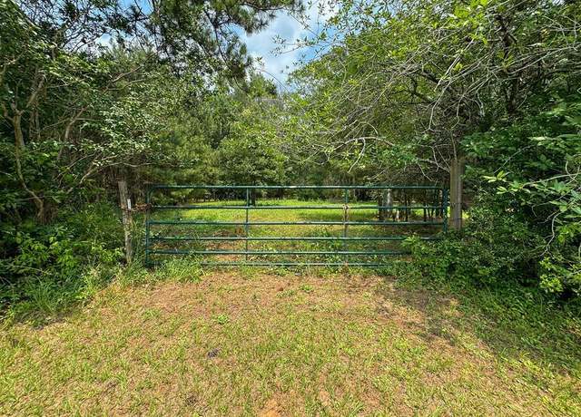 Property at 549 FM 3279, Bronson, TX 75972