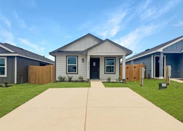 Property at 12339 Sword Point Ct, Willis, TX 77378, 2 beds, 1 bath